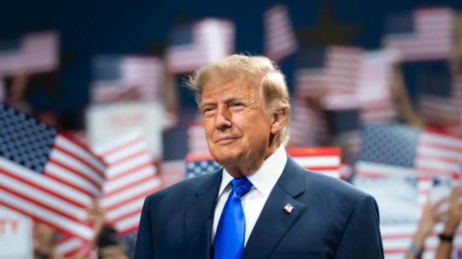 President Donald Trump arrives to speak during the 2026 Republican Midterm Convention in Dallas on Sept. 9, 2026. (Madalina Kilroy/The Epoch Times)